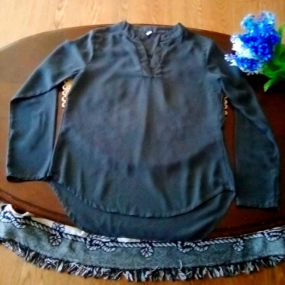 Women blouses